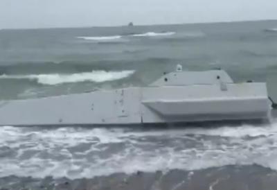 Opasni američki dron u turskim vodama: Pronađeno streljivo, uništen u eksploziji (VIDEO)