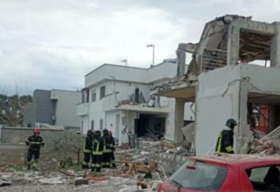 Stakla pucala, ljudi bežali - Eksplozija u Rimu: Nepoznat broj zatrpanih ispod raznesenih objekata