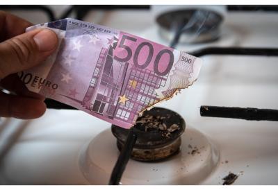 Cene nafte eksplodirale, berze padaju: Svet je suočen sa novom ekonomskom krizom, rat i energenti guraju planetu u haos