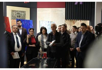 Ćirilica kao umetnost i nasleđe: Održana izložba "U slavu ćirilice"