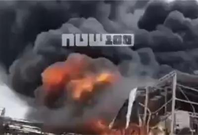 Iran zapalio industrijsku zonu u Izraelu - Više talasa raketa, fabrike u plamenu, gore opasne hemikalije (VIDEO)