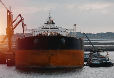 Američki embargo više ne važi za Rusiju? Tanker sa 700.000 barela nafte stigao u kubansku luku Matanzas