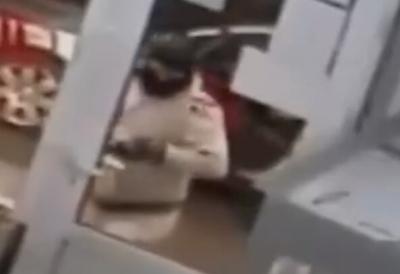 Krenuo da obije mesaru, vrata bila jača: Kamere zabeležile sve, policija traga za počiniocem