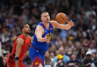 OVO SE RETKO VIĐA: Jokić ZAKUCAO protiv Portlanda (VIDEO)