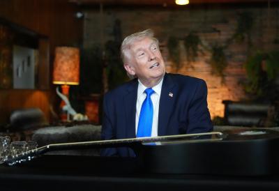 Potpuna i apsolutna podrška pred izbore "Neumorno se bori za svoju zemlju i narod" - Tramp stao iza Orbana