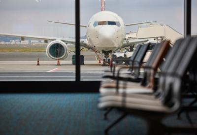 Piloti kreću u veliki 48-časovni štrajk, stotine letova na udaru: Više od 5000 zaposlenih nezadovoljno zbog jedne stvari - letovi OVE kompanije se ukidaju dogodine?