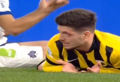 PUKLA ARKADA: Luka Jović pretrpeo UDARAC U GALVU (VIDEO)
