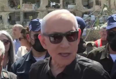 (VIDEO) Netanjahu ispred ruševina u Aradu oštro poručio: ''Izrael i Sjedinjene Države rade zajedno za ceo svet'', pozvao i druge države da se priključe borbi protiv Irana