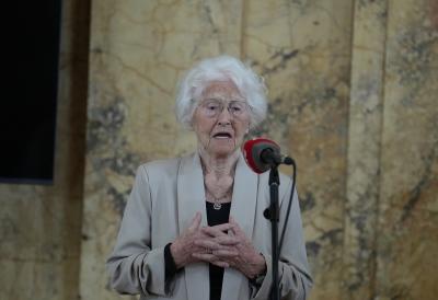 Renata Ulmanski (96) emotivnim govorom ganula sve: 