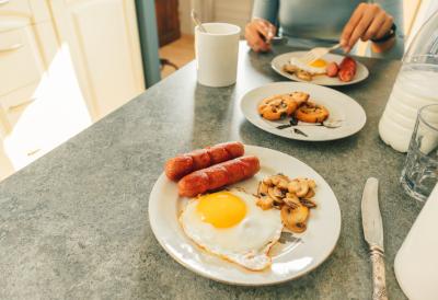 IMATE VISOK PRITISAK? U ovo vreme je najbolje da doručkujete