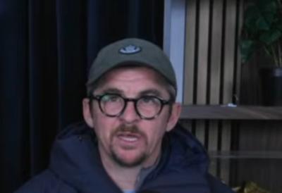 NEPOPRAVLJIV JE: Džoi Barton naneo teške telesne povrede golferu