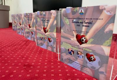 Humanitarni turnir u malom fudbalu „Srcem na teren“