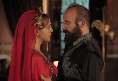 Hurem i Sulejman ponovo zajedno: Potvrđena saradnja popularnog glumačkog para, a evo kada ćemo ih gledati