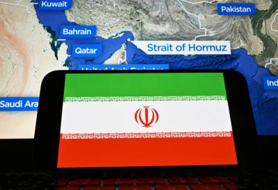 Samo jedna komanda je dovoljna, i planeta ostaje bez interneta: Iran preti prekidom internet kablova u Ormuzu - posledice takvog poteza bile bi nesagledive