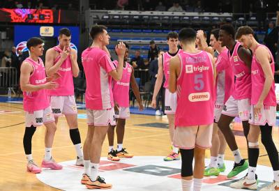 Džordan Dejvis novi igrač Mege