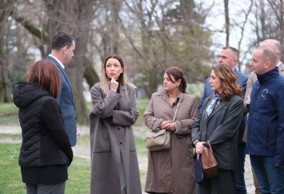 Vučić obećao pre pet dana, a sada se već realizuje: Radovi kreću za 60 dana - Ministarka Mesarović potpisala ugovor za rekonstrukciju Starog zdanja u Aranđelovcu