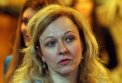 "Zbog oca sam mrzela nedelju": Šokantna ispovest naše glumice o mučnom detinjstvu - "Rane su zacelile tek kad sam dobila decu"