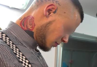 Maneken (33) izbo policajca u stanici: Ukrao uniformu i pokušao da pobegne - Počelo suđenje u Splitu, ovako se branio