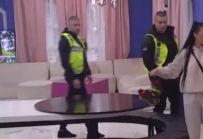 Anita optužila produkciju da krade od takmičara: Pobednica "Elite" iznela stravične tvrdnje na račun radnika