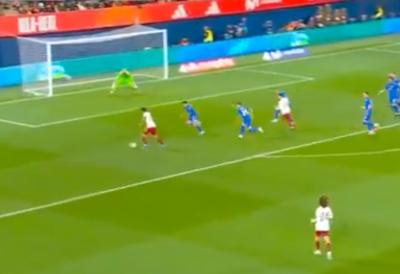 MAT U TRI POTEZA: Pogledajte GOL Španaca za vodstvo protiv Srbije (VIDEO)