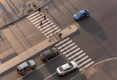 Rat na zebri: Psiholozi otkrivaju zašto vozači ne mogu da smisle pešake