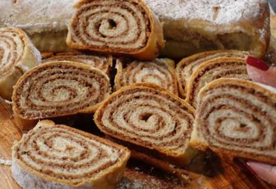 Najlepša POSNA ŠTRUDLA koja može da stoji i nekoliko dana - starinski recept za mekano i mirisno pecivo, a fil od oraha i džema topi se u ustima