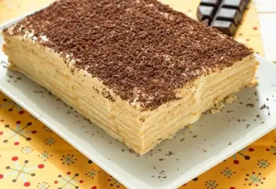 POSNA TORTA od keksa i pudinga je najkremastija poslastica - Zbog sočnog fila oduševiće i one koji ne poste, a priprema se za manje od pola sata