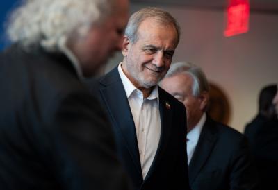 "Odlučno ćemo odgovoriti..." Obratio se predsednik Irana: Poslao jasnu poruku o Ormuskom moreuzu