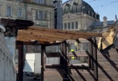 (FOTO) Rusija pokrenula jedan od najrazornijih napada na Ukrajinu: Lansirano više od 400 dronova, Kijev na meti snažnih udara - 