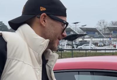 Luksuz od 120.000 evra - pogledajte šta je dočekalo našeg pevača ispred beogradskog aerodroma