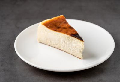 RECEPT ZA SAN SEBASTIJAN ČIZKEJK: Kako se pravi čuveni španski kolač?