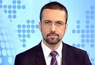 Svi ga znaju sa Dnevnika, a njegova diploma nema veze sa ovim poslom