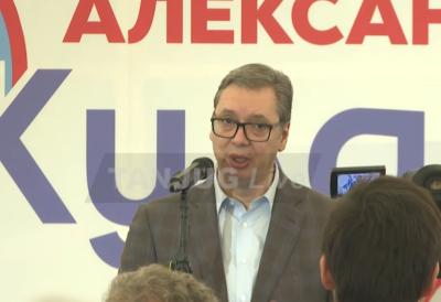 ''Policija će svuda da bude spremna da spreči divljaštvo i siledžijstvo svake vrste'', Vučić u Kuli: Prokomentarisao najave nereda u mestima gde će se u nedelju održavati izbori