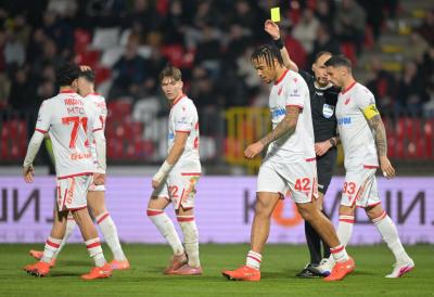 ZVEZDI TRI BODA U KRAGUJEVCU: Kostov načeo, Enem dotukao Radnički