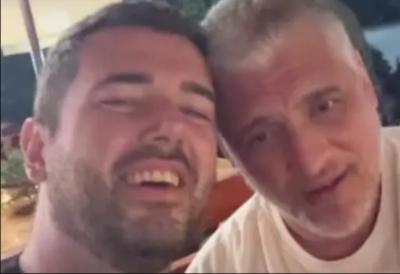 Slavlje u domu Čede Jovanovića: Aca Kos mu priredio iznenađenje, pridružila mu se i Ana Bekuta