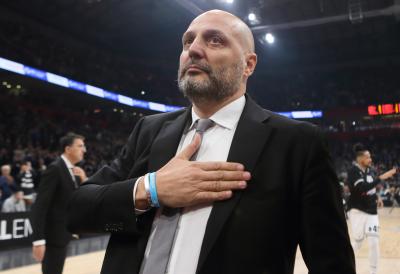 Jedan IDOL GROBARA se oprostio od drugog: Poslednji Saletov pozdrav Vujoševiću KIDA SRCE I DUŠU!