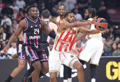 "ON NIJE IGRAO, ZATO SMO POBEDILI": Delije nakon pobede OSULE PALJBU po važnom igraču Zvezde (TVITOVI)