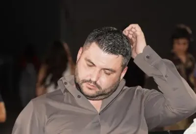 Asmina raskrinkao otac do kraja - Mustafa priznao da njegov sin ima lažnu diplomu: "Nije svaki čovek sposoban da je napiše sa toliko grešaka"