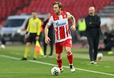 (POLUVREME) RADNIK NIJE DUGO VODIO: Zvezda u prednosti na poluvremenu u Surdulici (VIDEO)