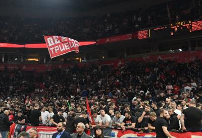 GORI U ARENI: Delije BRUTALNO isprozivale gostujuće navijače - Ima i Partizan vatrenu podršku (FOTO) (VIDEO)