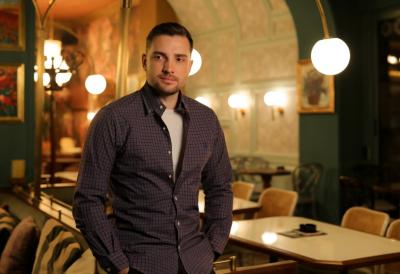 EMOTIVNA ISPOVEST ČUVANA DECENIJAMA: Beba Balašević i Mirza Selimović predstavljaju „Da neko pita“