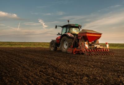 Rastu cene mineralnog đubriva u svetu: Imaju li poljoprivrednici razlog za brigu?