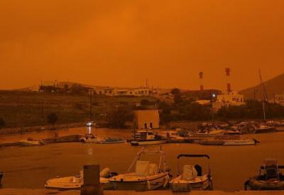 (FOTO/VIDEO) Apokalipsa nad omiljenim letovalištem Srba - Ostrvo pretvoreno u narandžasti pakao