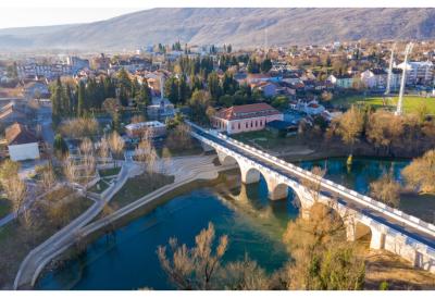 DNP pokreće inicijativu za priznavanje trobojke kao narodne zastave u Crnoj Gori