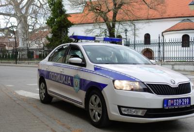 Herojski potez policajca: U Kragujevcu sprečena tragedija nakon što je pas napao dete