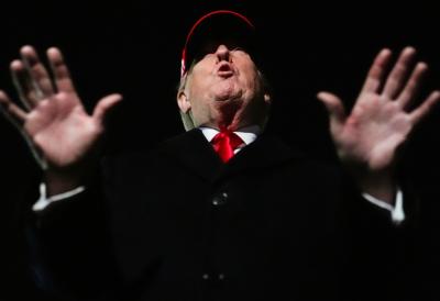 Jači nego ikad: Pao pokušaj da se Tramp zaustavi u sukobu sa Iranom