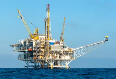 Kriza u Ormuskom moreuzu eskalira: Napadi na brodove ponovo podigli cenu nafte