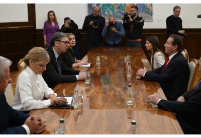 Vučić nastavio konsultacije sa strankama: Sastao se sa predstavnicima Pokreta snaga Srbije - BK