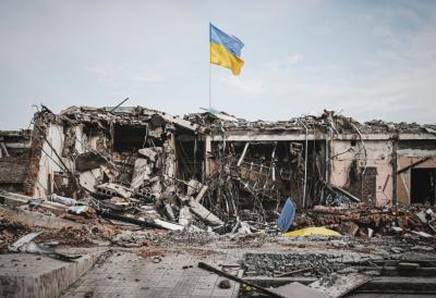 Horor u Odesi: Ruski noćni napad razorio zgrade i odneo živote - vatrogasci izvlačili preživele iz ruševina