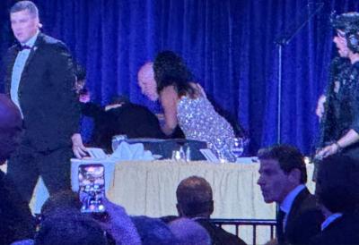 Poznato u kakvom stanju je Trampov agent pogođen u pucnjavi